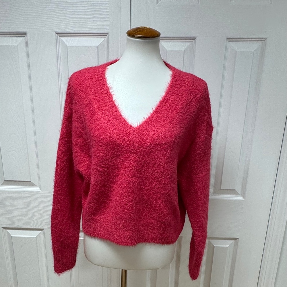 Marine Layer Teddy‎ Eyelash V-Neck Sweater - Size S - NEW With Tags.